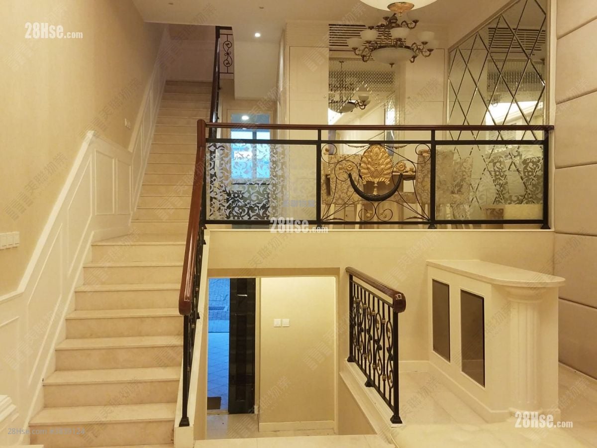 Ville De Jardin Sell 4 Bedrooms 1,742 ft²