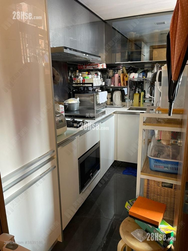 Grand Yoho Sell 3 Bedrooms 596 ft²