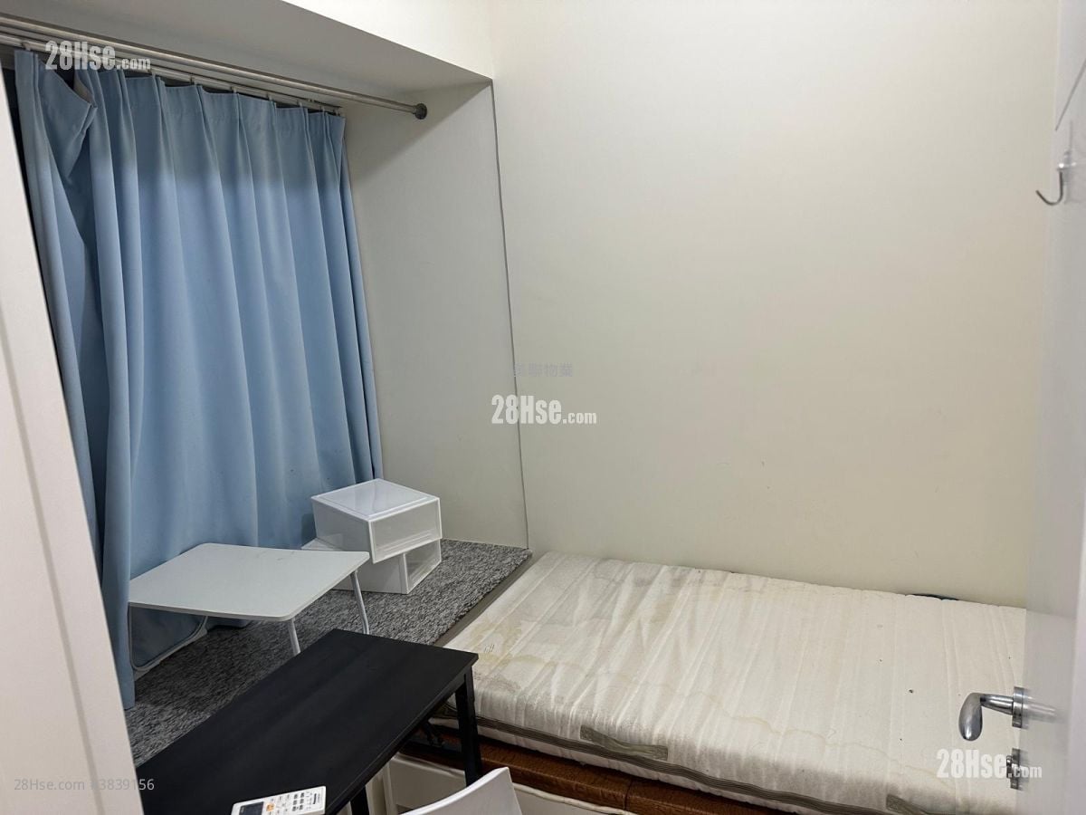 Festival City Rental 785 ft²