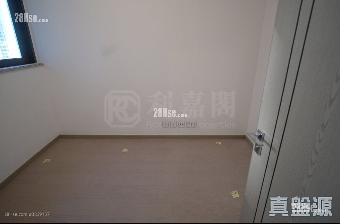 港岛南岸 售盘 3 房 972 平方尺