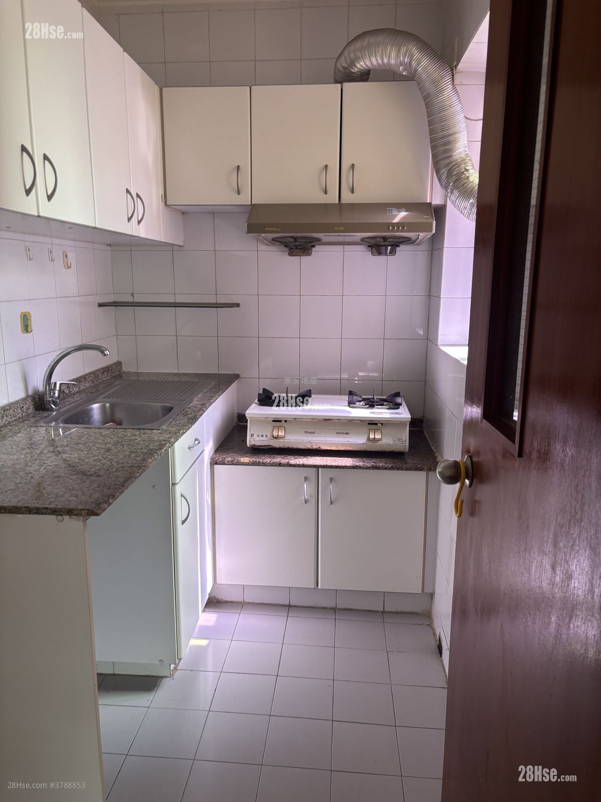 Crystal Park Sell 2 Bedrooms , 1 Bathroom 477 ft²