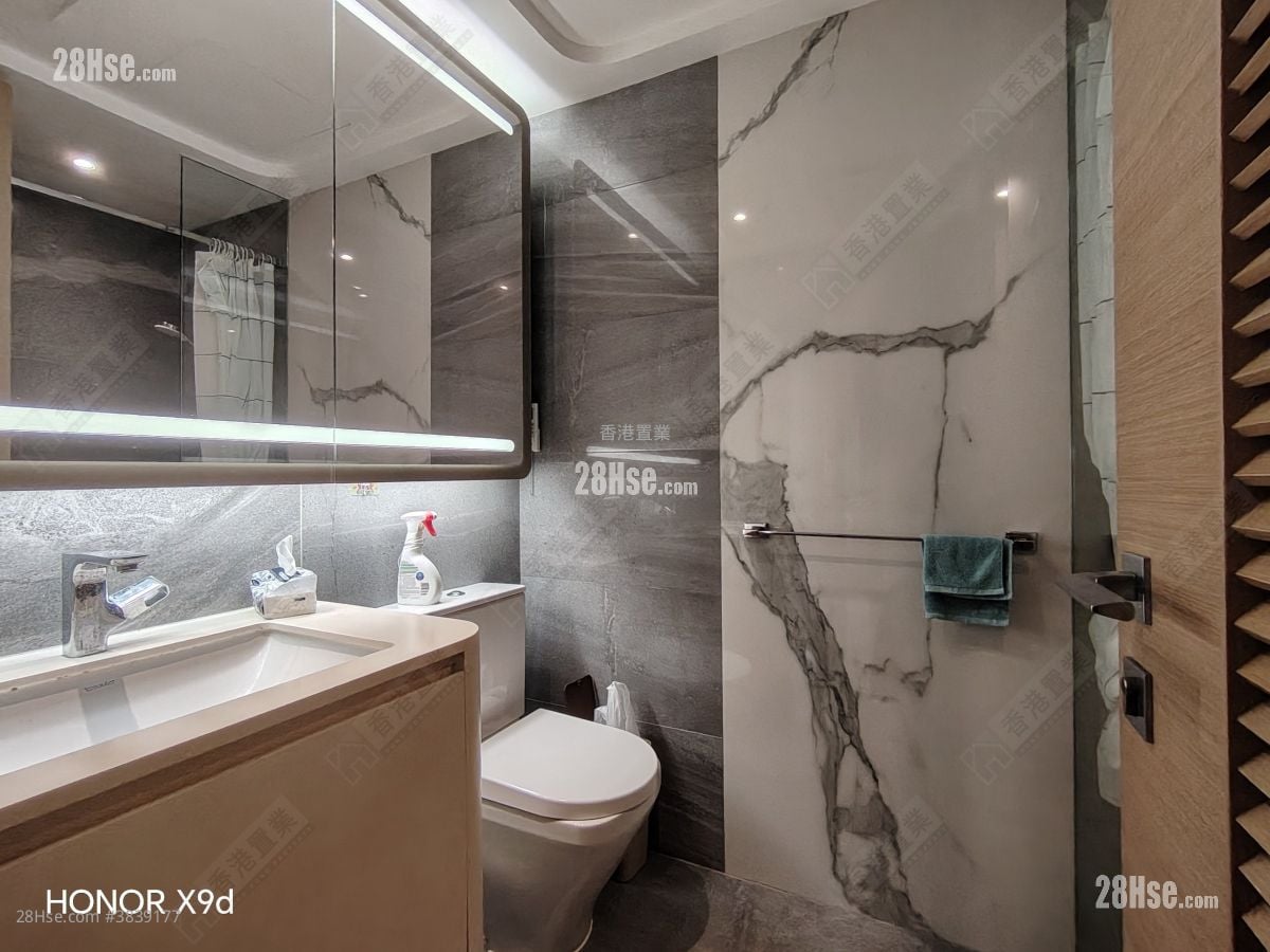 K.city Sell 2 Bedrooms 446 ft²