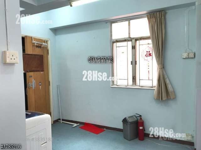唐楼 租盘 开放式间隔 , 1 浴室 305 平方尺