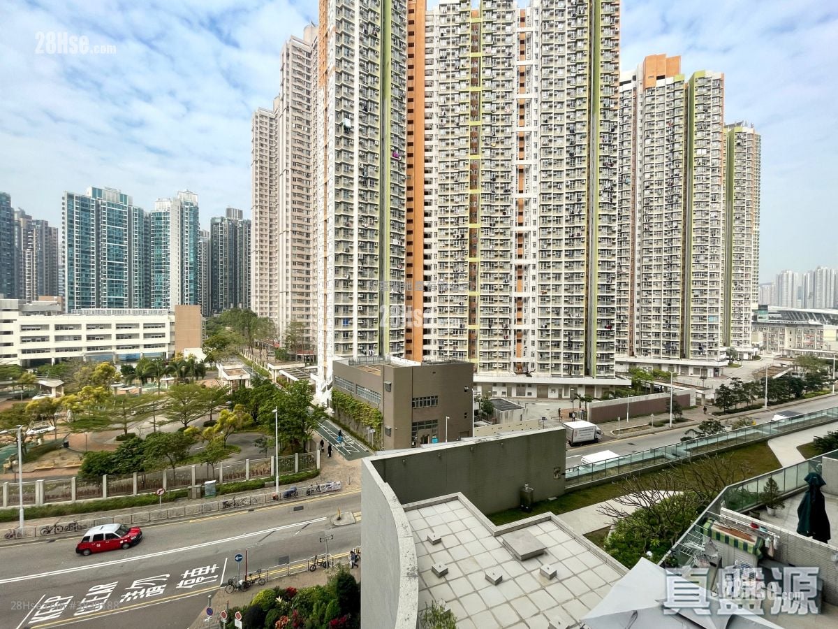 Savannah Sell 2 Bedrooms 487 ft²