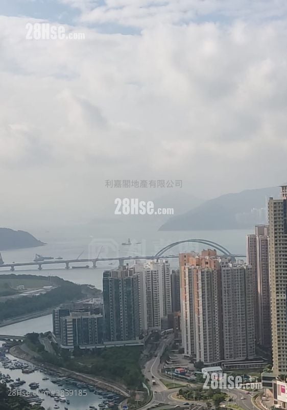Residence Oasis Rental 4 Bedrooms , 3 Bathrooms 943 ft²