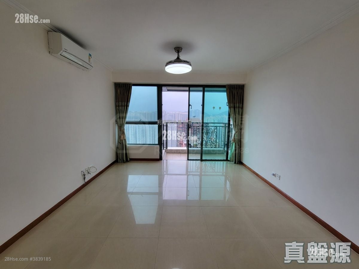 Residence Oasis Rental 4 Bedrooms , 3 Bathrooms 943 ft²