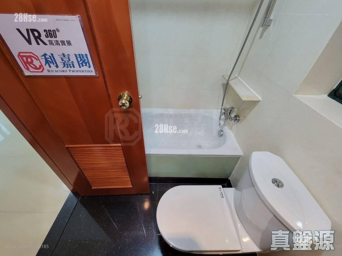 Residence Oasis Rental 4 Bedrooms , 3 Bathrooms 943 ft²