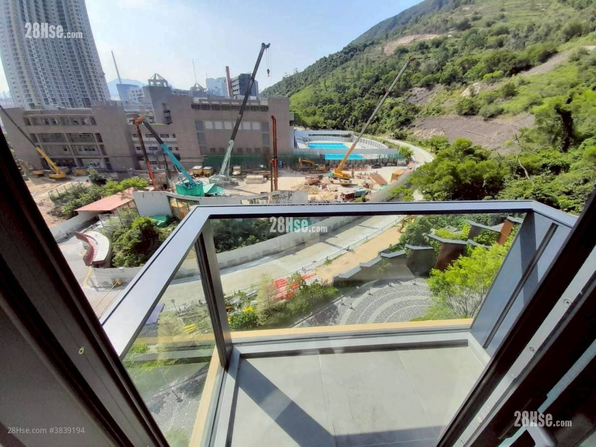 The Grand Marine Sell 2 Bedrooms , 1 Bathroom 410 ft²