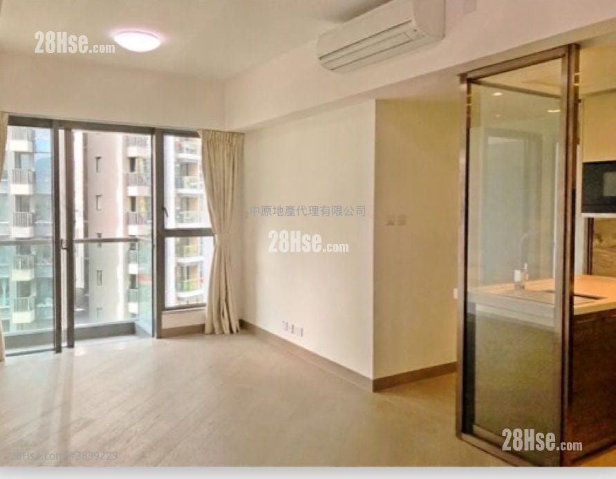 The Wings Sell 3 Bedrooms 669 ft²