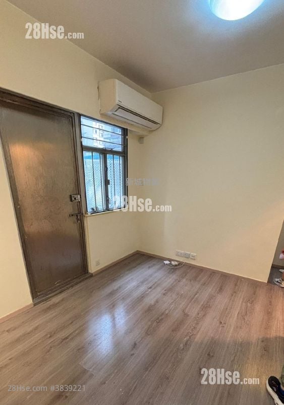 Whampoa Estate Sell 321 ft²