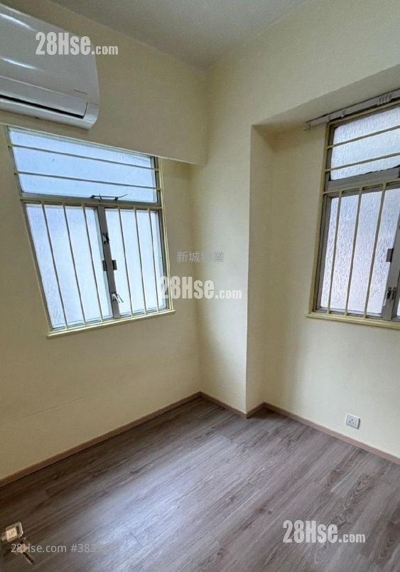 Whampoa Estate Sell 321 ft²