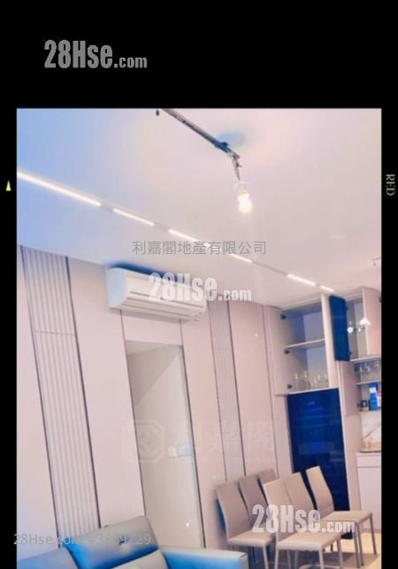Grand Central Sell 3 Bedrooms , 2 Bathrooms 909 ft²