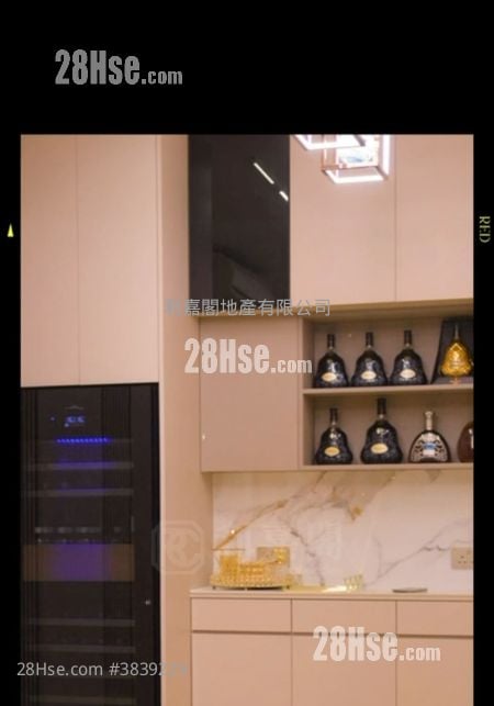 Grand Central Sell 3 Bedrooms , 2 Bathrooms 909 ft²