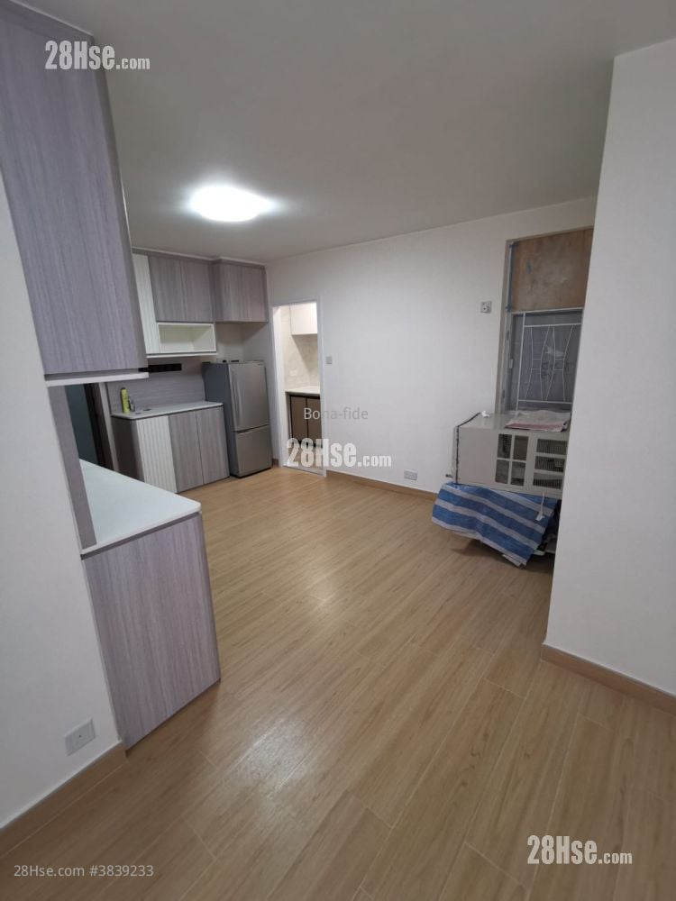 Academic Terrace Sell 2 Bedrooms , 1 Bathroom 531 ft²