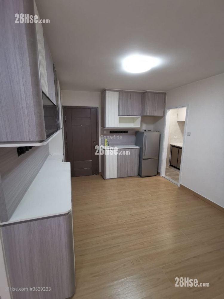 Academic Terrace Sell 2 Bedrooms , 1 Bathroom 531 ft²