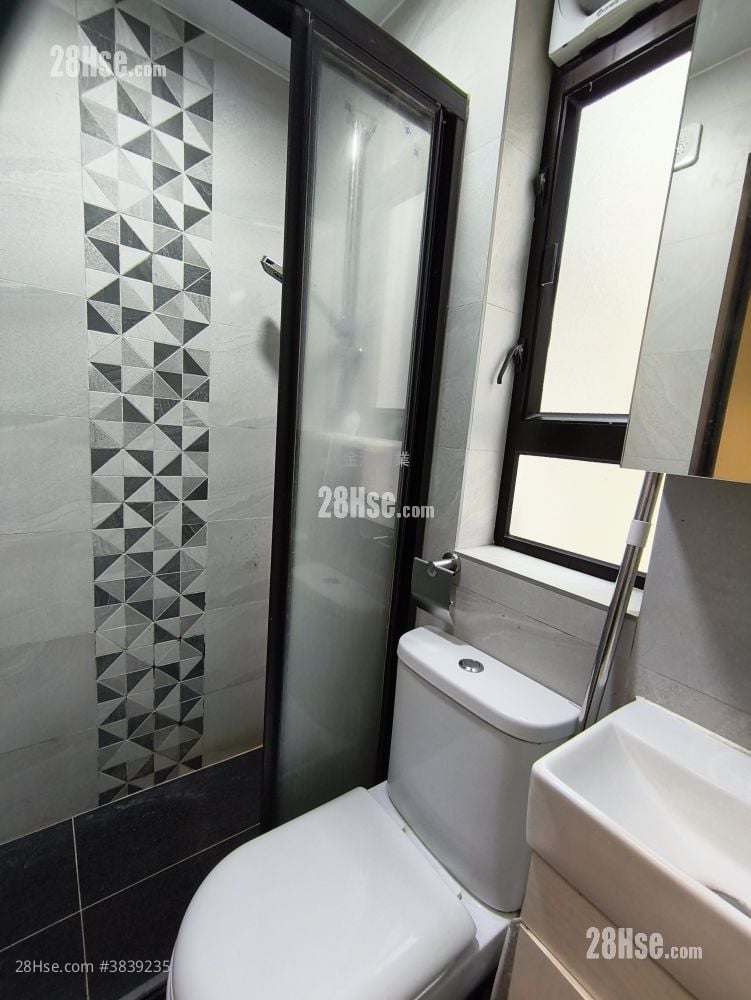 Apartment Rental 1 Bedroom , 1 Bathroom 220 ft²