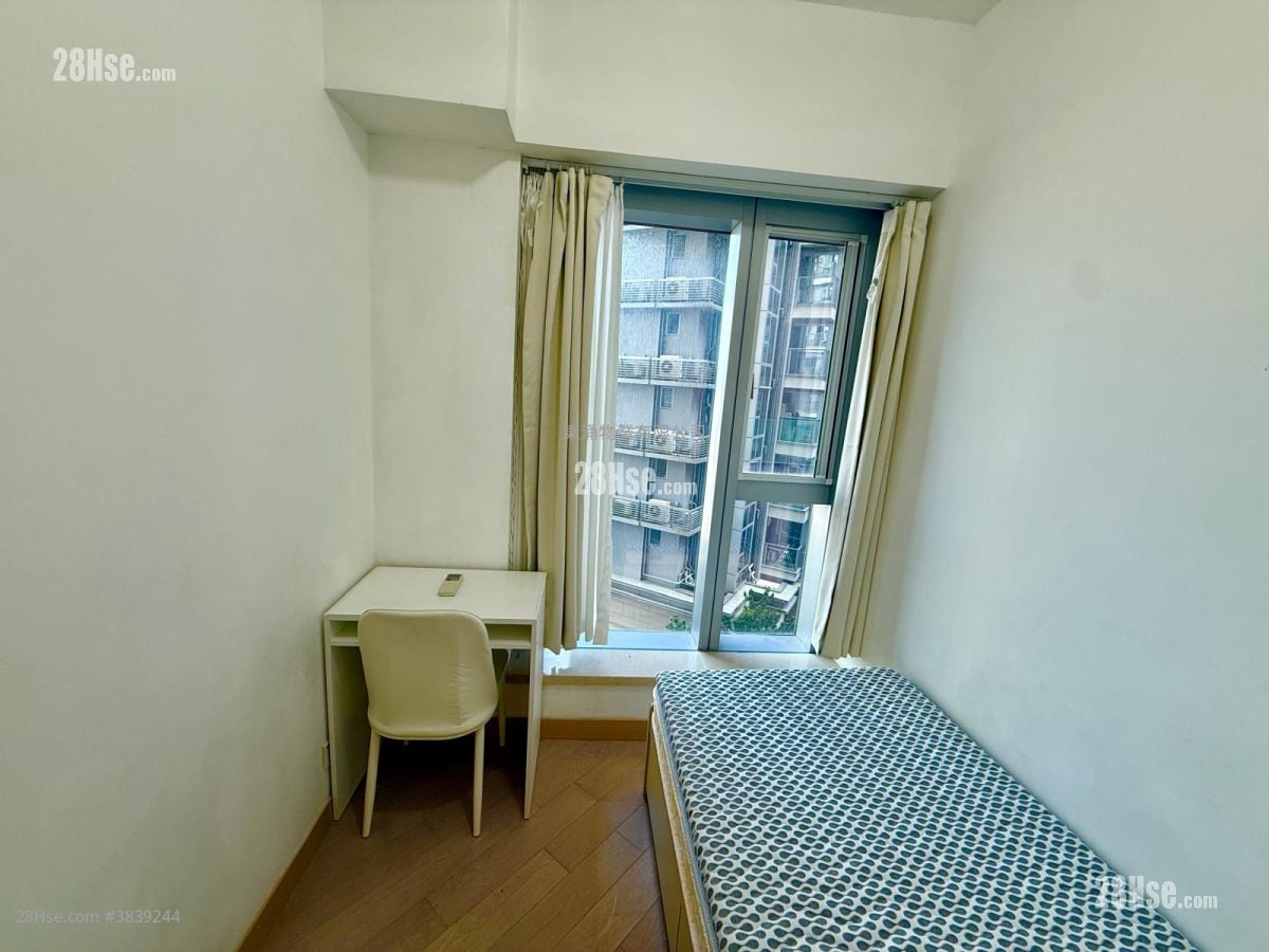 Century Link Sell 2 Bedrooms , 1 Bathroom 468 ft²