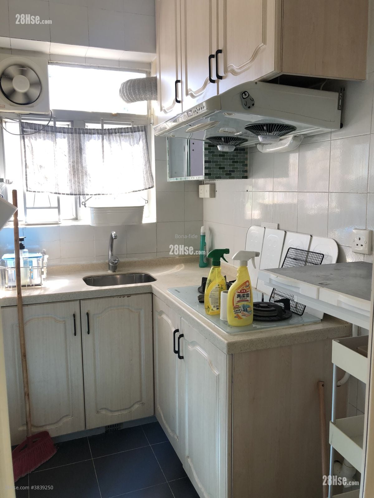Harbour View Garden Rental 2 Bedrooms , 1 Bathroom 422 ft²