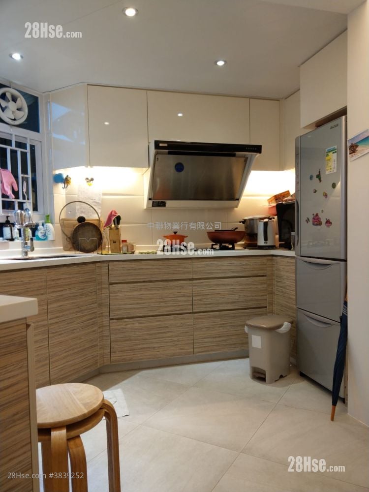 Ka Tin Court Rental 493 ft²