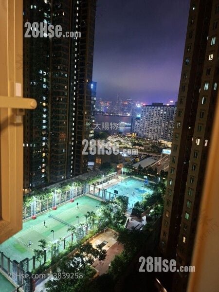 Harbour Place Sell 3 Bedrooms 593 ft²