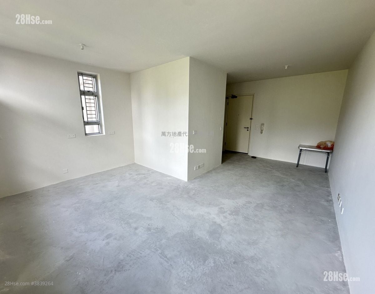 Kam Chun Court Sell 1 Bedroom , 1 Bathroom 418 ft²