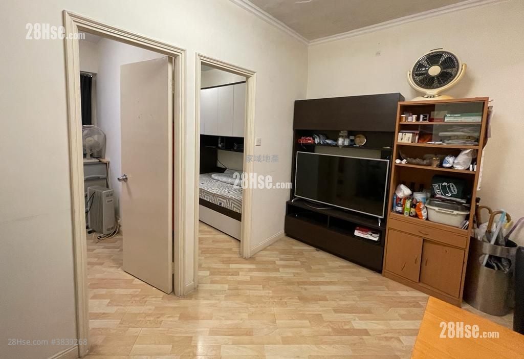 Malahon Apartments Sell 2 Bedrooms , 1 Bathroom 351 ft²