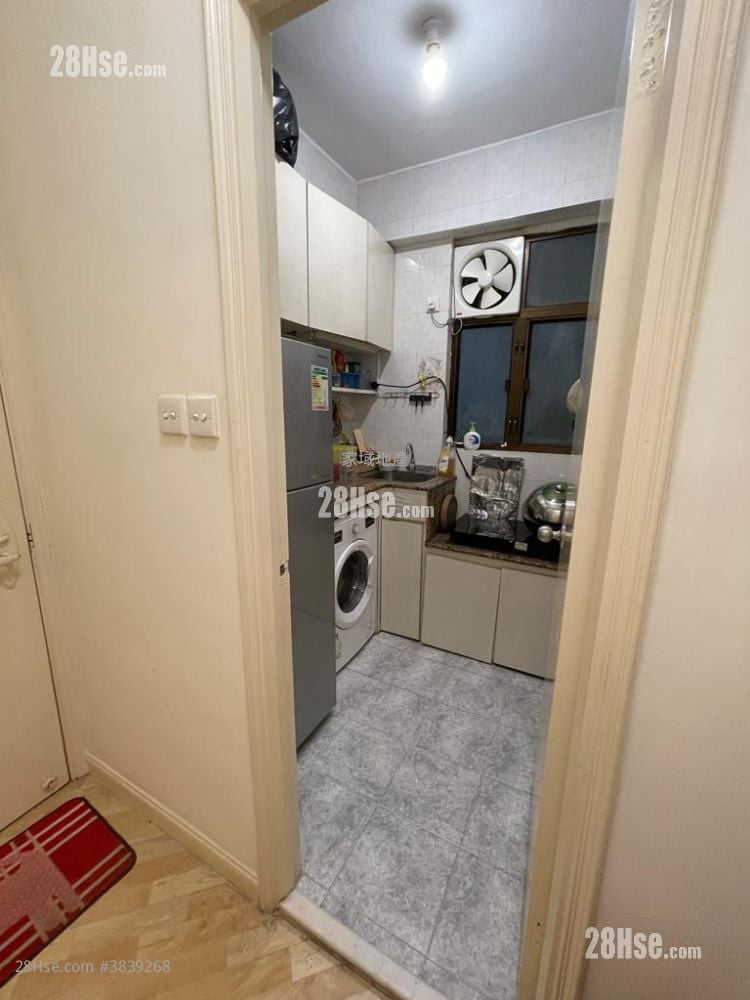 Malahon Apartments Sell 2 Bedrooms , 1 Bathroom 351 ft²