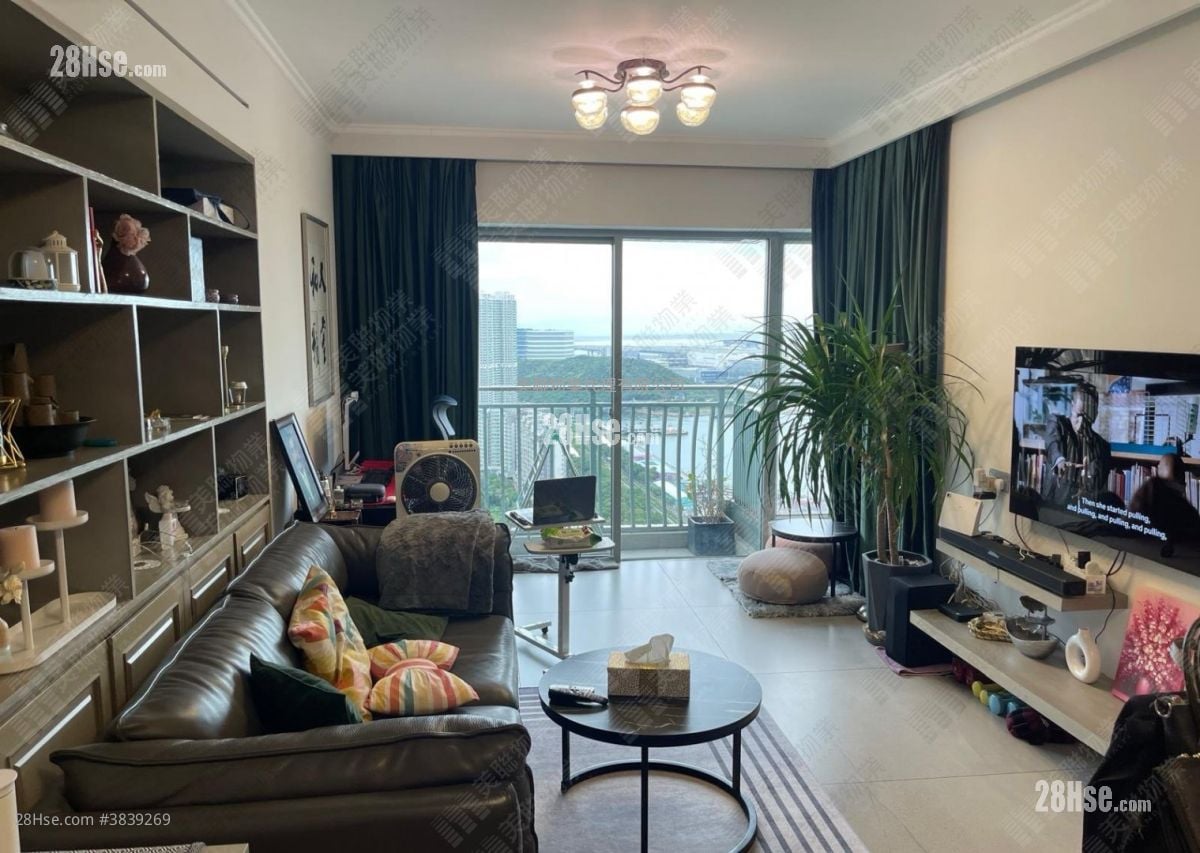 Caribbean Coast Sell 3 Bedrooms , 2 Bathrooms 809 ft²
