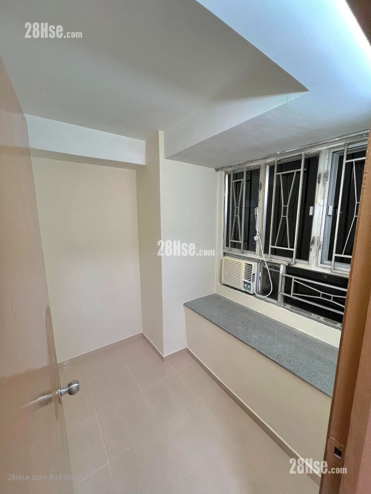 King Moon Heights Rental 2 Bedrooms , 1 Bathroom 309 ft²