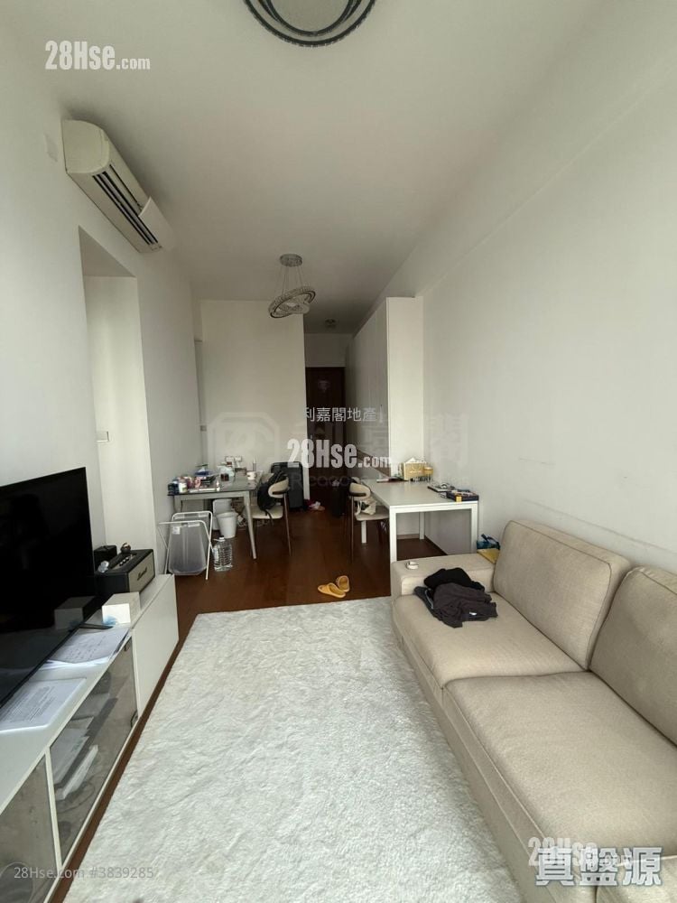Maya Sell 2 Bedrooms , 1 Bathroom 547 ft²