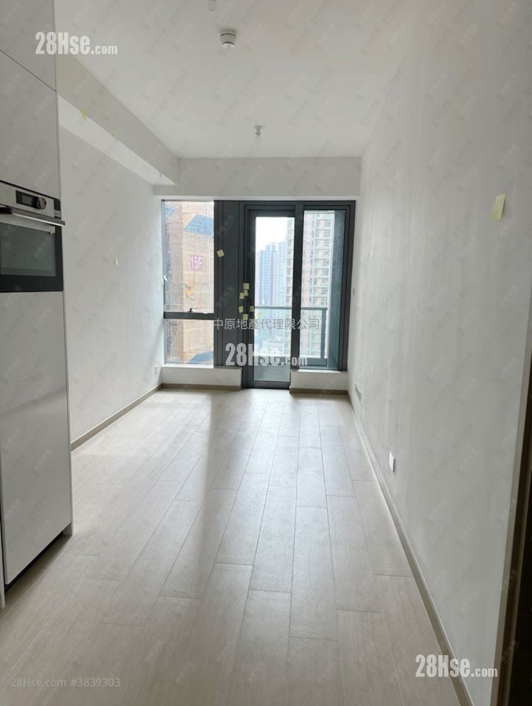 Chill Residence Sell Studio , 1 Bathroom 261 ft²