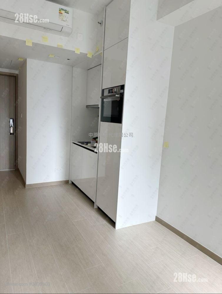 Chill Residence Sell Studio , 1 Bathroom 261 ft²