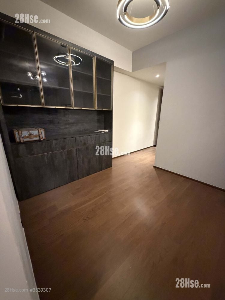 Le Pont Rental 4 Bedrooms , 2 Bathrooms 797 ft²