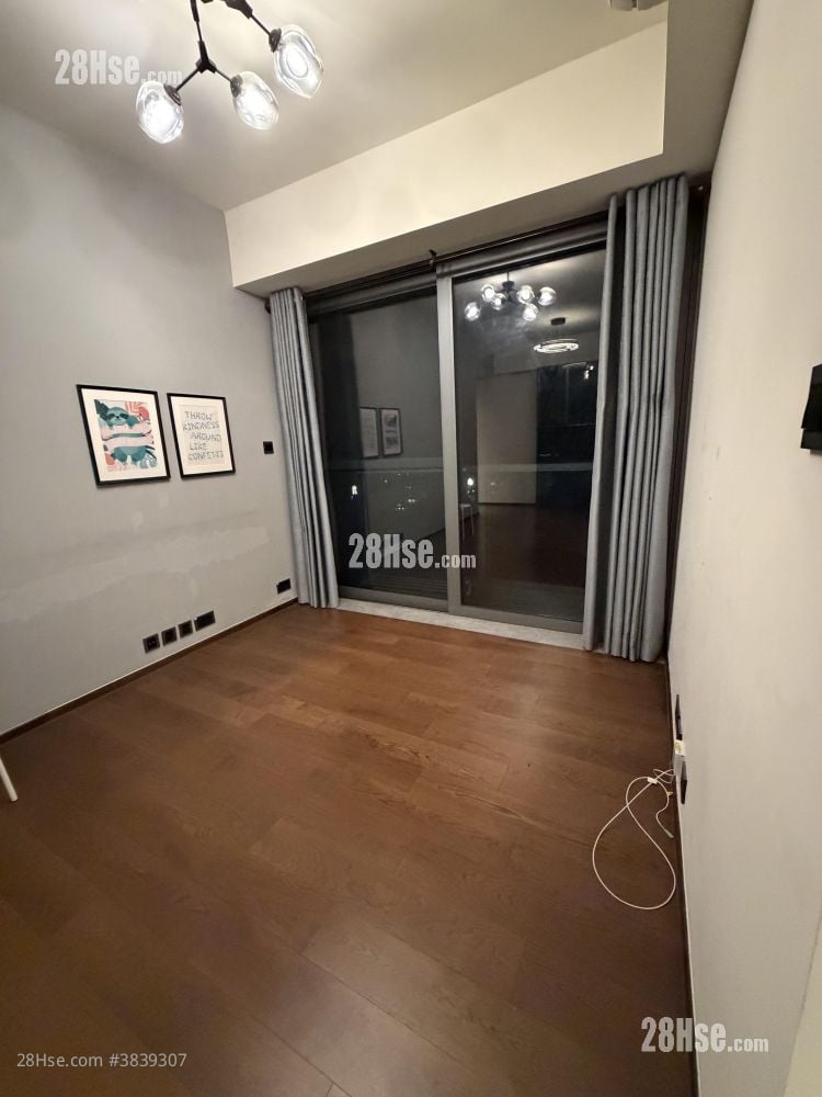 Le Pont Rental 4 Bedrooms , 2 Bathrooms 797 ft²