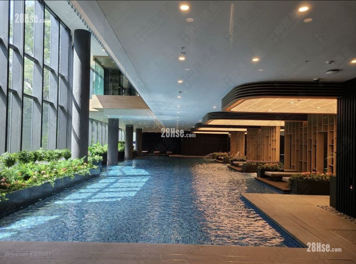 Le Pont Rental 4 Bedrooms , 2 Bathrooms 797 ft²