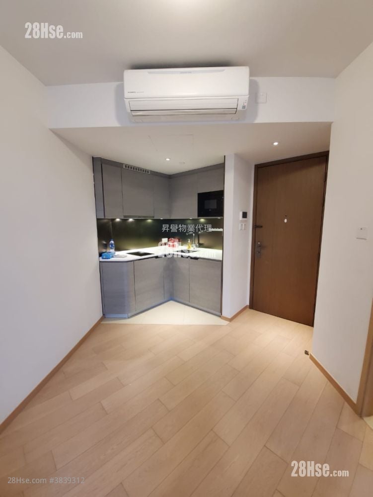 Upper East Rental 1 Bedroom 322 ft²