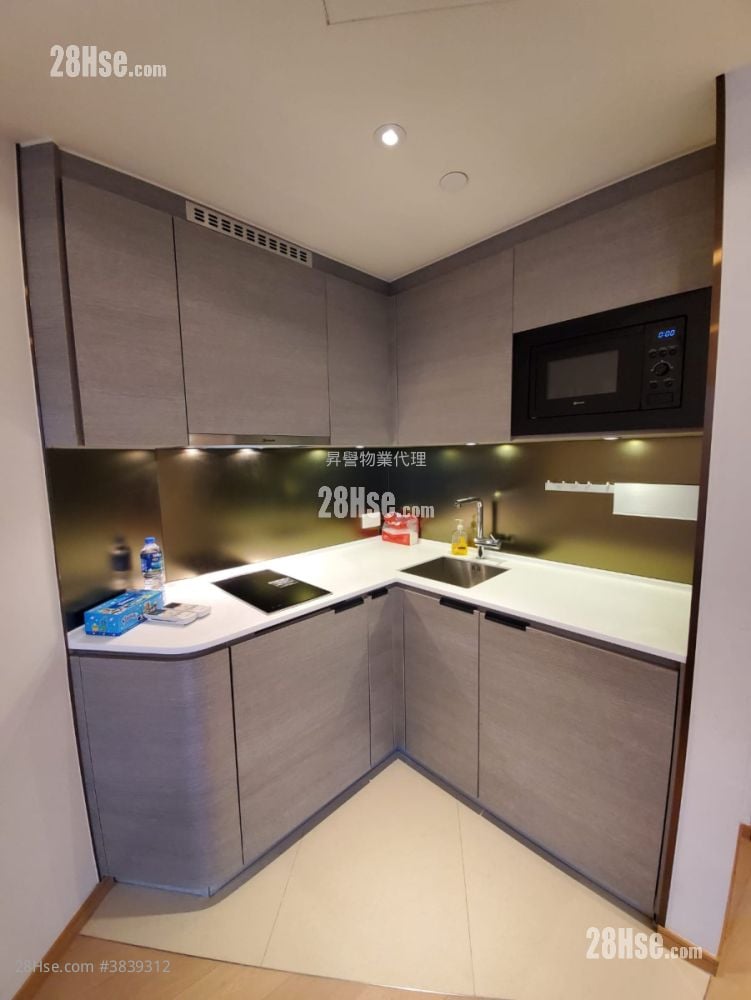 Upper East Rental 1 Bedroom 322 ft²