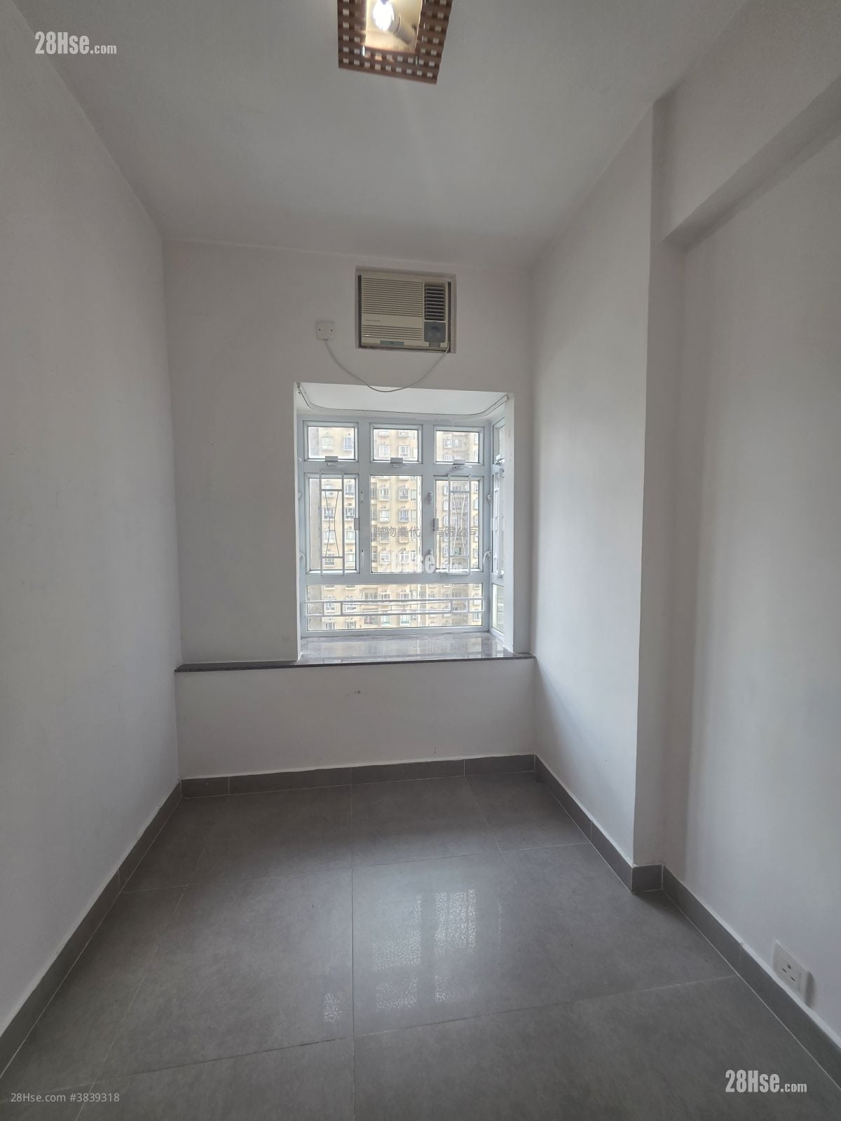 Tsing Yi Garden Rental 2 Bedrooms , 1 Bathroom 343 ft²