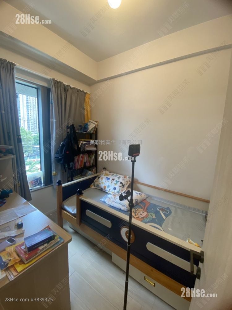 One Innovale Sell 2 Bedrooms 458 ft²