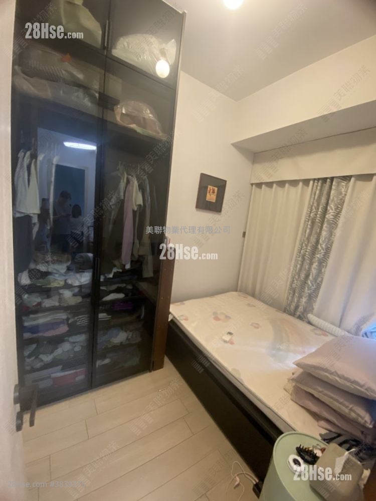 One Innovale Sell 2 Bedrooms 458 ft²