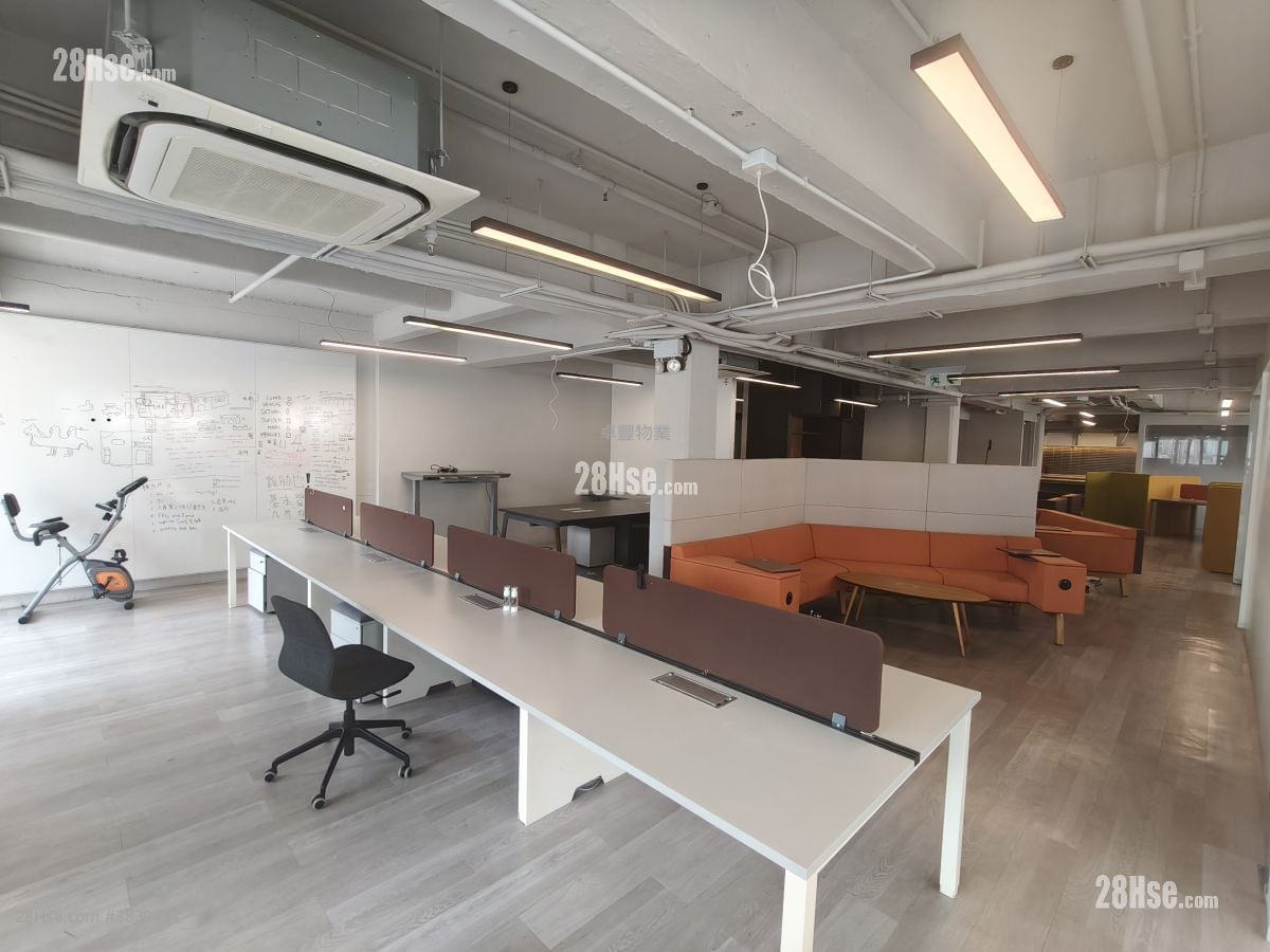 Sing Shun Centre Rental 5+ Bedrooms 2,900 ft²