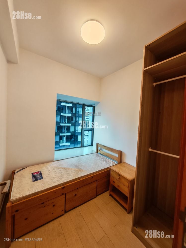 The Zenith Rental 2 Bedrooms , 1 Bathroom 433 ft²