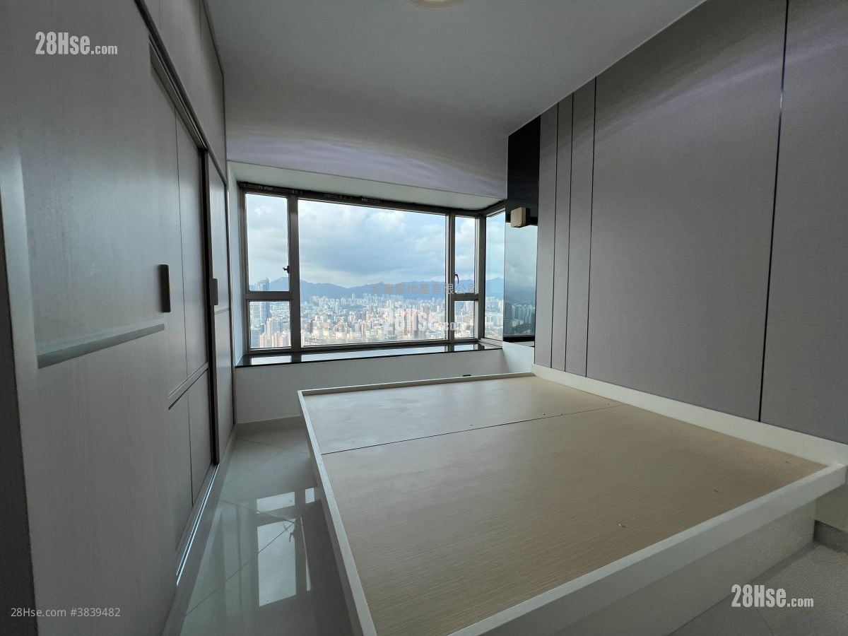 Sorrento Rental 2 Bedrooms , 2 Bathrooms 853 ft²