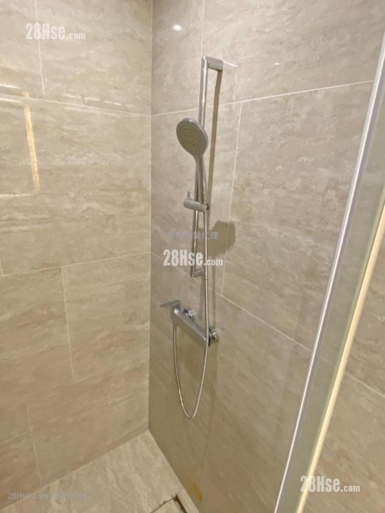 Upper East Rental Studio , 1 Bathroom 257 ft²