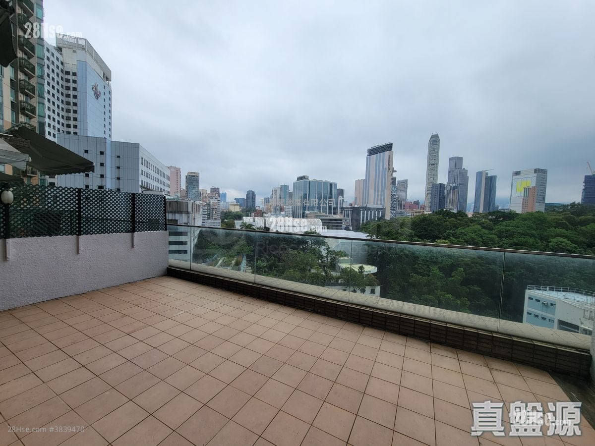 港景峰 售盤 3 房 , 2 浴室 882 平方呎