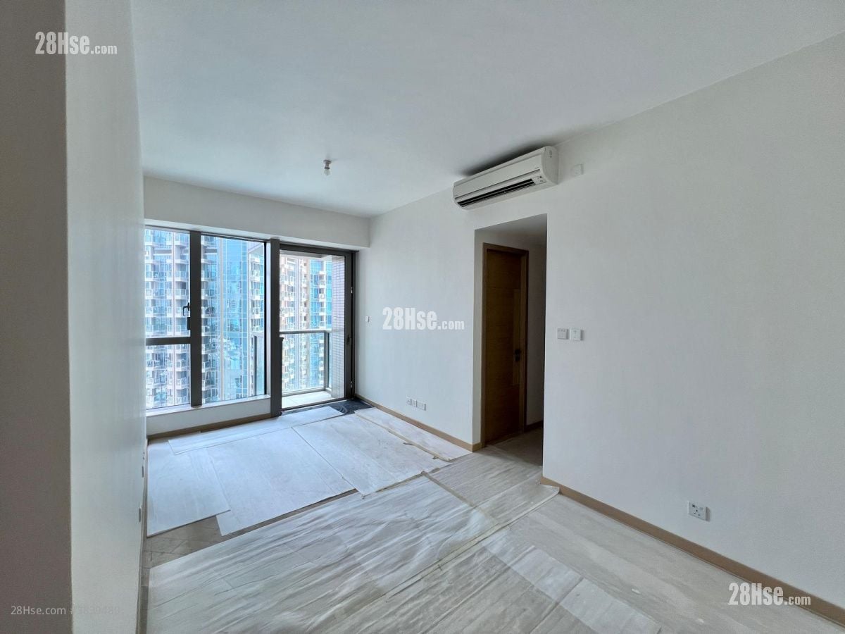 Grand Central Rental 3 Bedrooms , 1 Bathroom 607 ft²