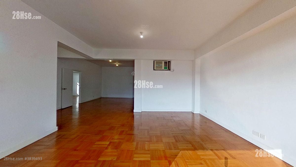 living room: 5 Wang Fung Terrace Rental 3 Bedrooms , 2 Bathrooms 1,505 ft²