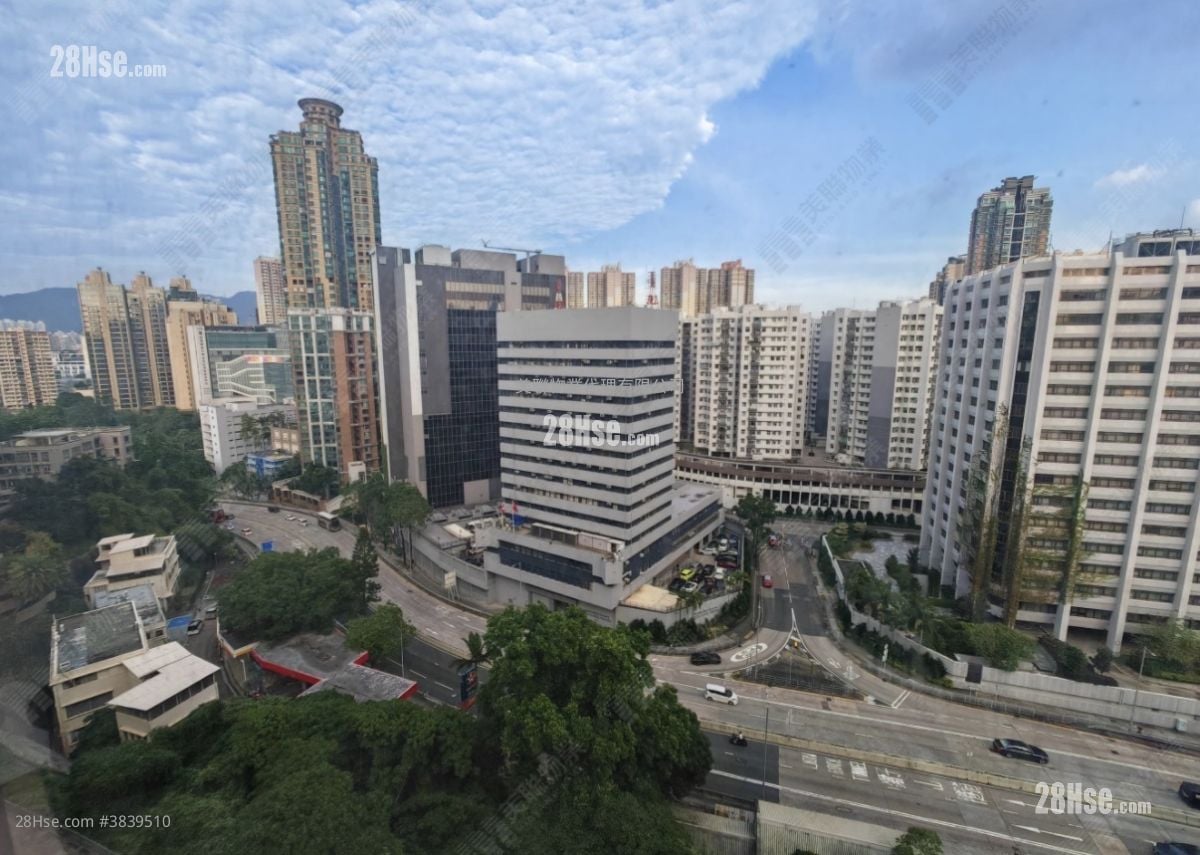 Parc Regal Rental 3 Bedrooms , 2 Bathrooms 677 ft²