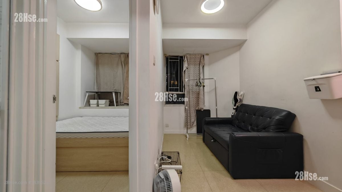 Tak Bo Garden Sell 1 Bedroom , 1 Bathroom 265 ft²