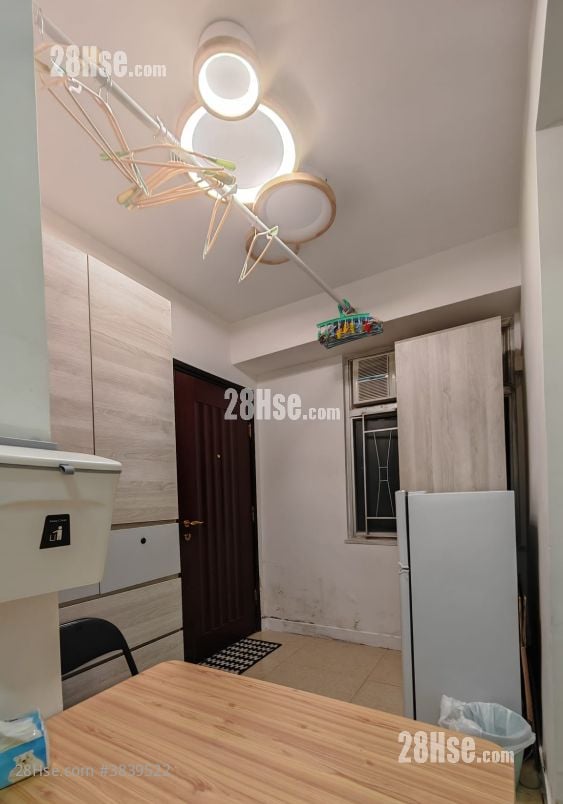 Tak Bo Garden Sell 1 Bedroom , 1 Bathroom 265 ft²